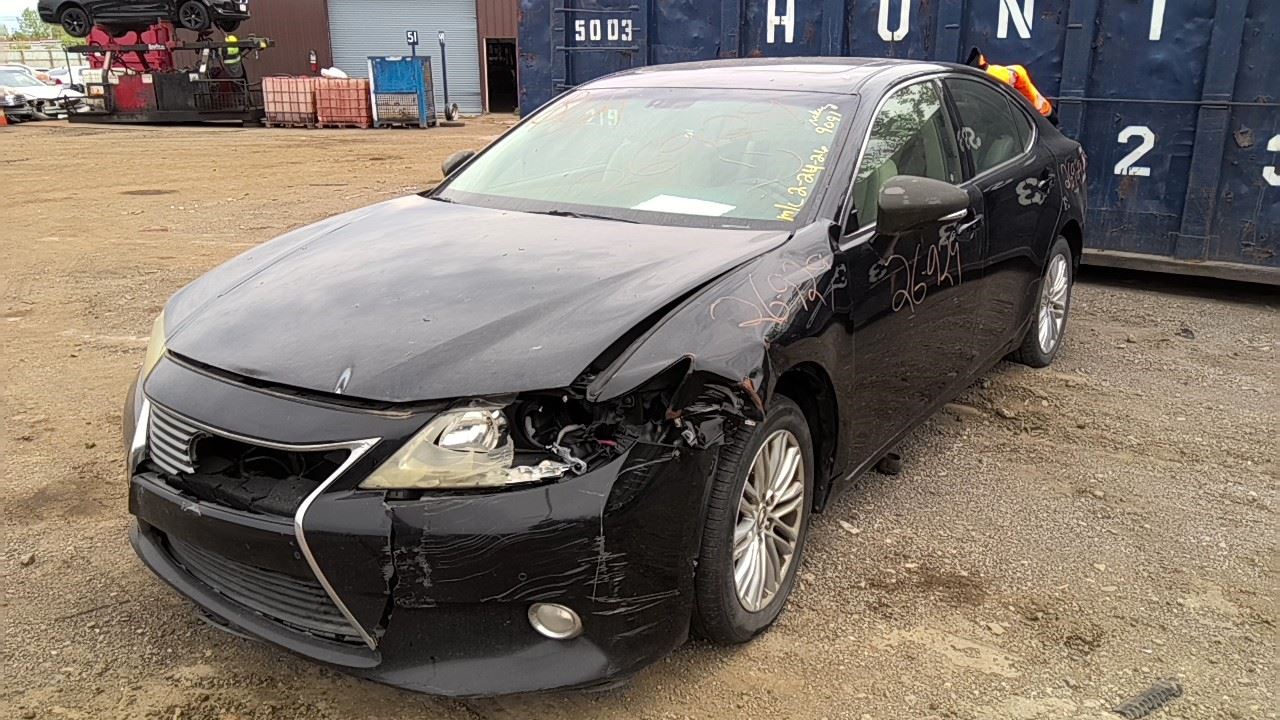 2013 LEXUS ES