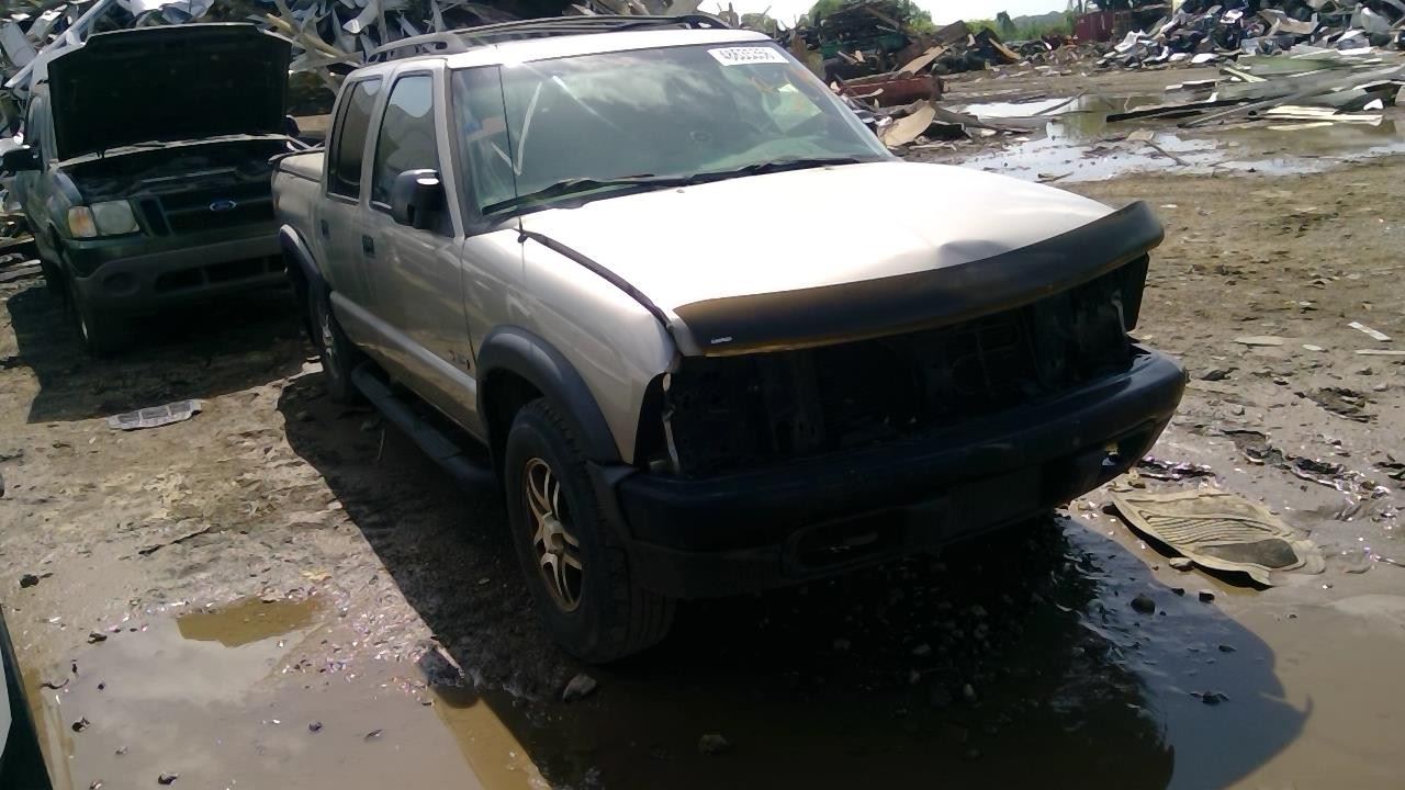 2002 CHEVROLET S-10 Pickup