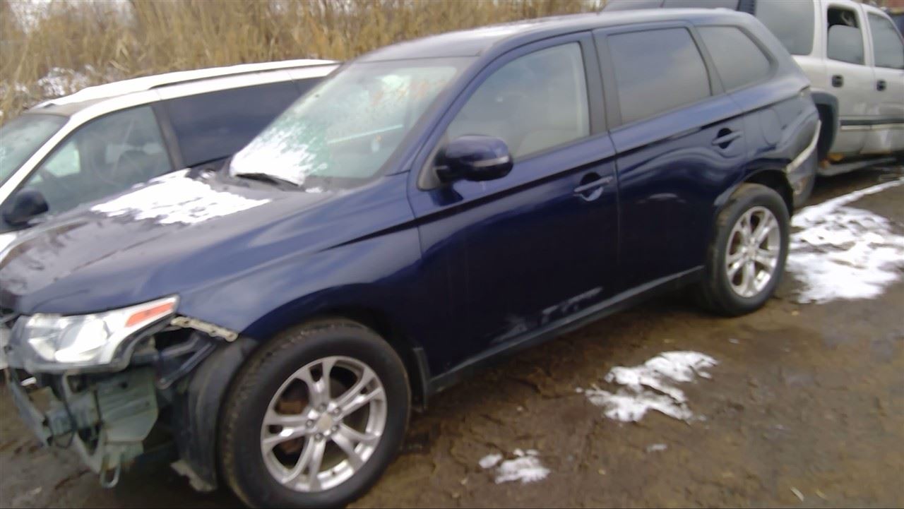 2014 MITSUBISHI Outlander
