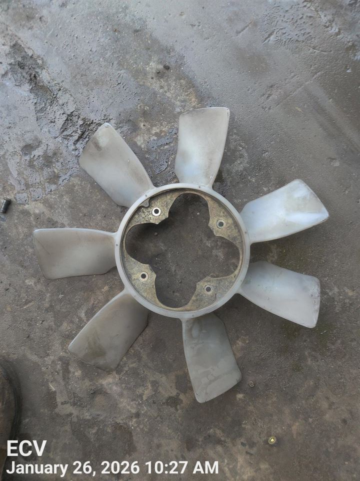 RADIATOR COOLING FAN BLADE OEM 95-23 TOYOTA TACOMA - Image 1