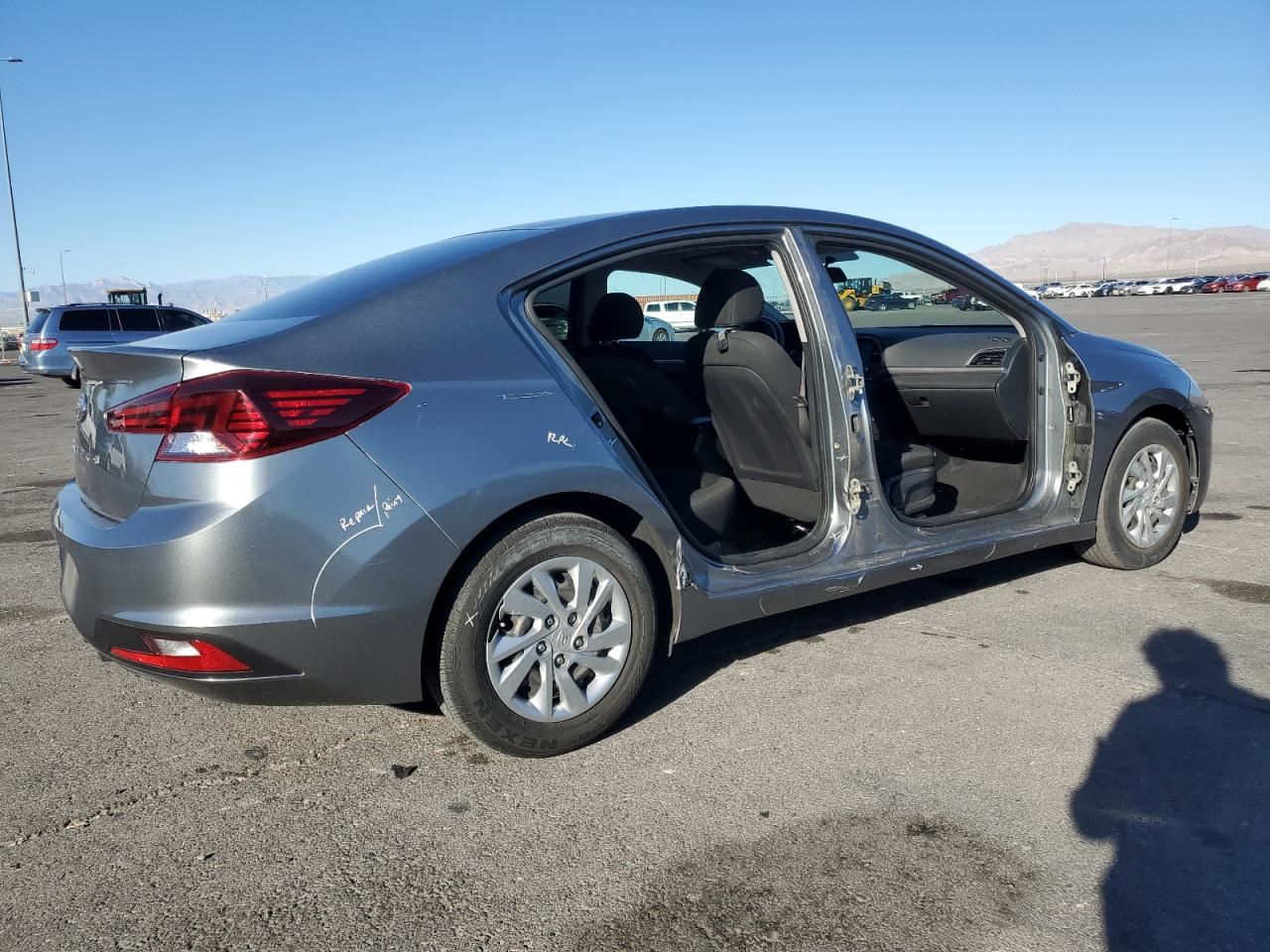 LEFT FRONT WIPER ARM OEM 2020 HYUNDAI ELANTRA 98311F2000 - Image 3