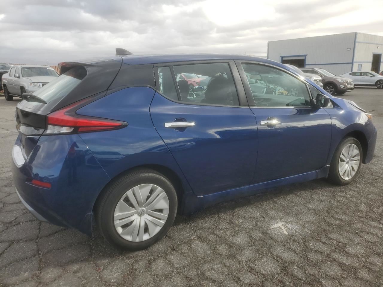 LEFT FRONT WIPER ARM OEM 2016 NISSAN LEAF 288813NF0A - Image 3