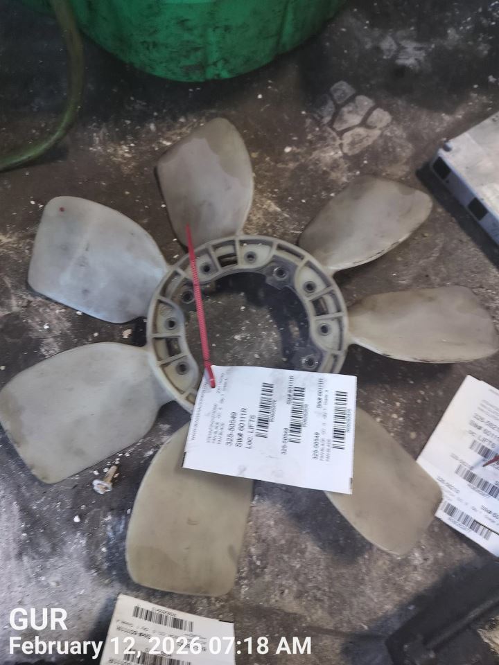RADIATOR COOLING FAN BLADE OEM 95-04 TOYOTA TACOMA 1636162010 - Image 1