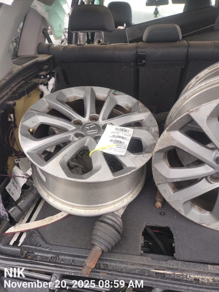 Wheel 18x8 Alloy Gray Inset Fits 13-15 ACCORD 7914972 - Image 4