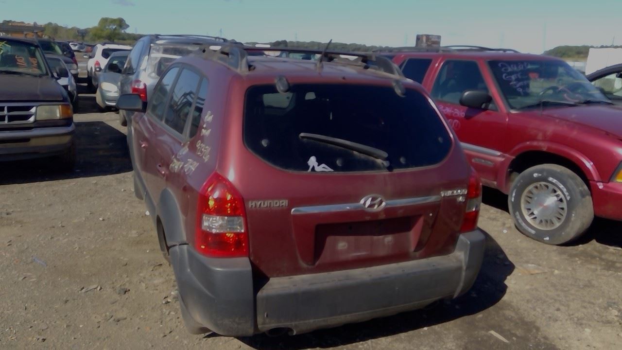 2006 HYUNDAI Tucson