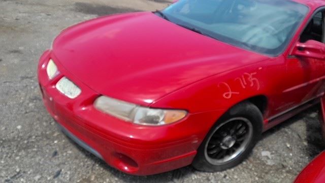 2001 PONTIAC Grand Prix