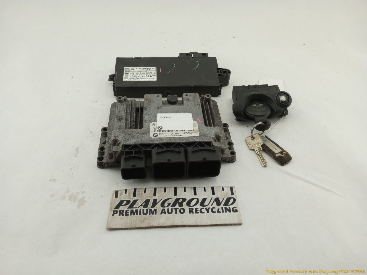 Photo 1