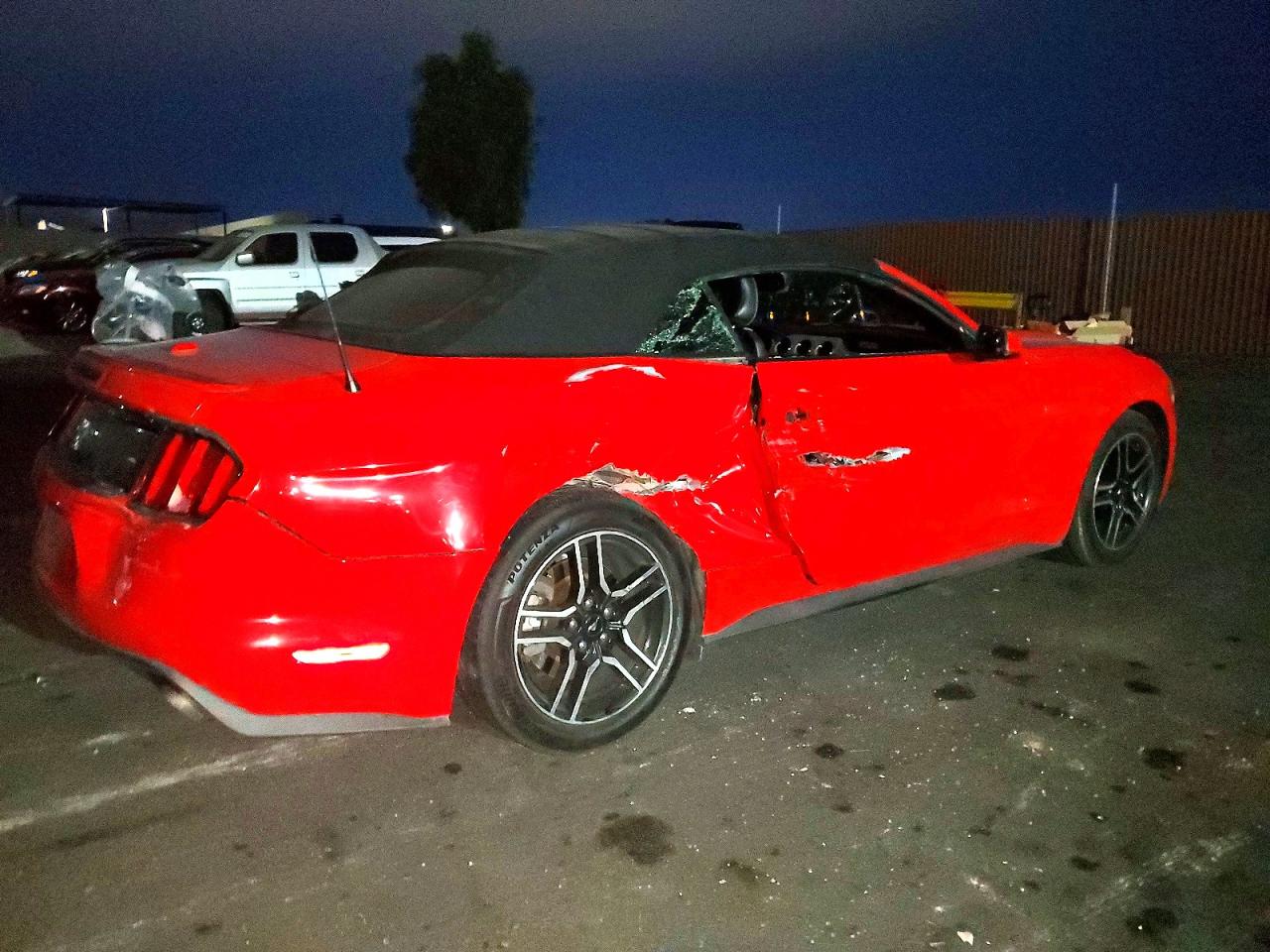 MUSTANG   2022 Headrest 10925496 - Image 3