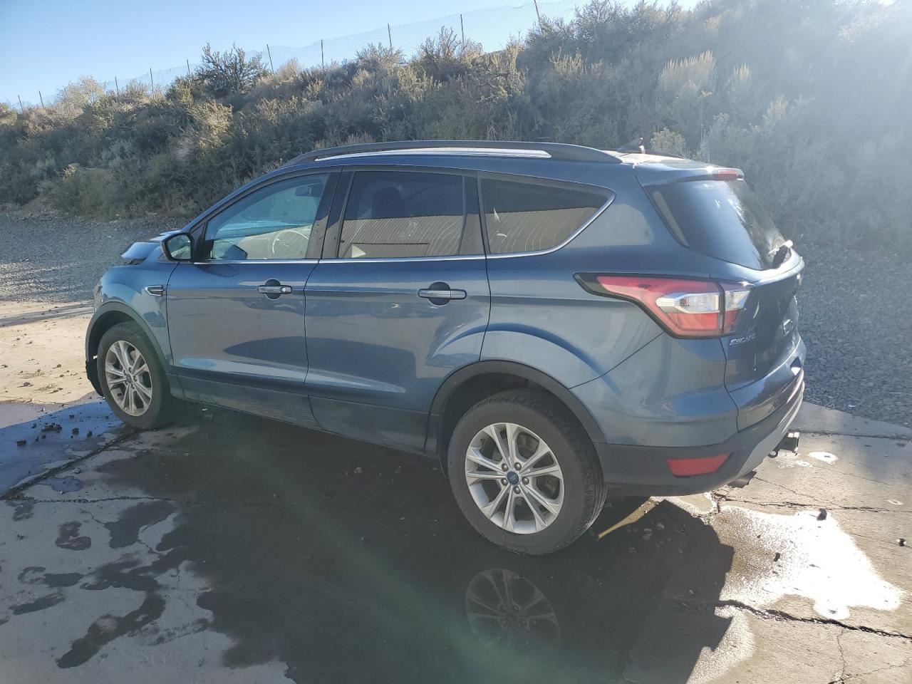 ESCAPE    2022 Wiper Arm               10152079 - Image 2