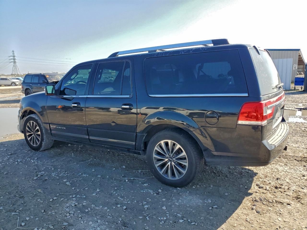 RIGHT BLK REAR DOOR ASSEMBLY OEM 07-17 LINCOLN NAVIGATOR - Image 2