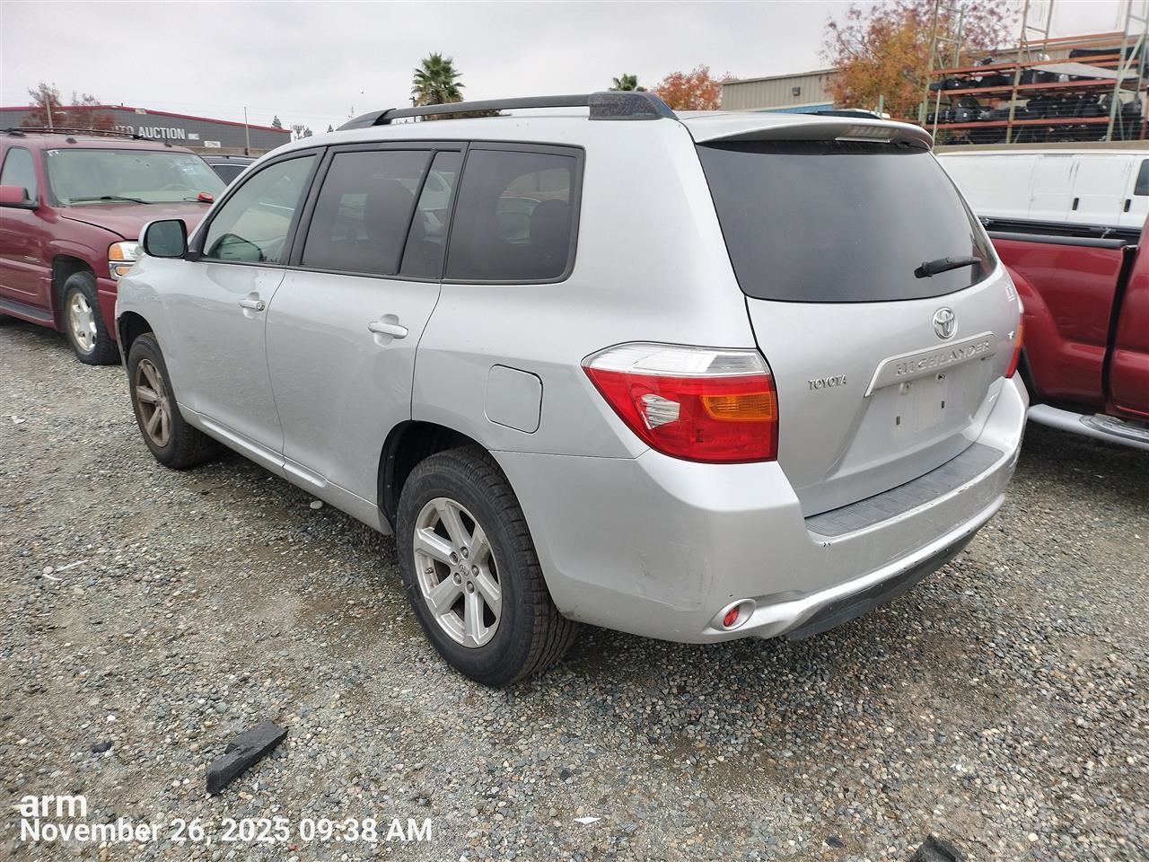 REAR WIPER ARM OEM 2010 TOYOTA HIGHLANDR 8524142070 - Image 3