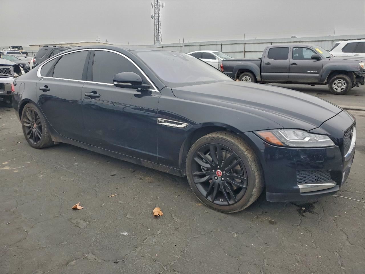 RIGHT FRONT WIPER ARM OEM 2023 JAGUAR XF T4N1183 - Image 4