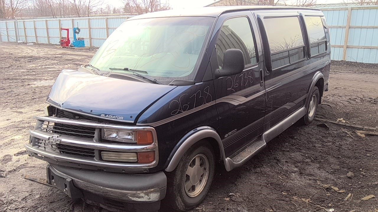 1999 CHEVROLET Express