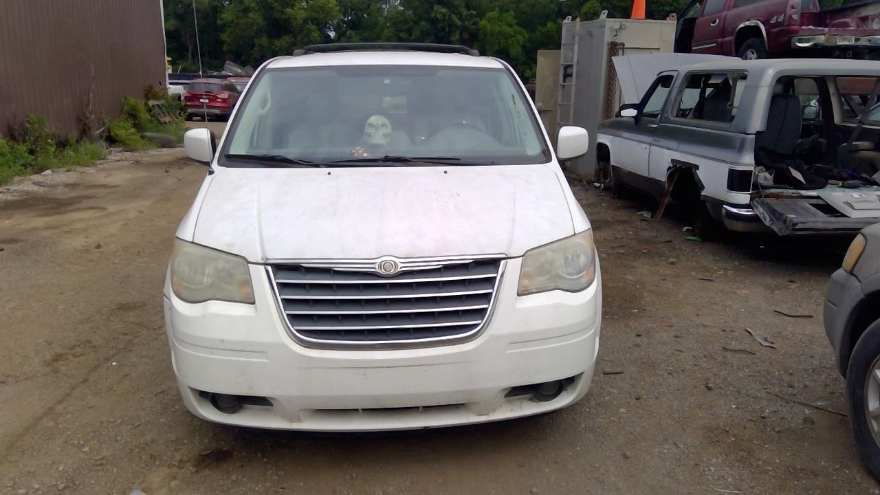 2008 CHRYSLER Town and Country