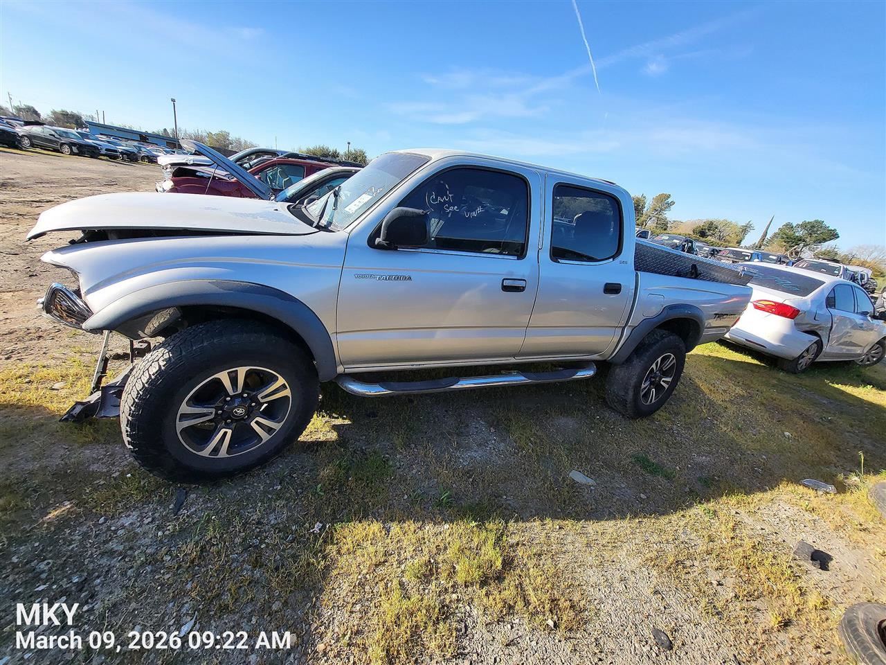 LEFT FRONT SPINDLE KNUCKLE OEM 98-04 TOYOTA TACOMA - Image 4