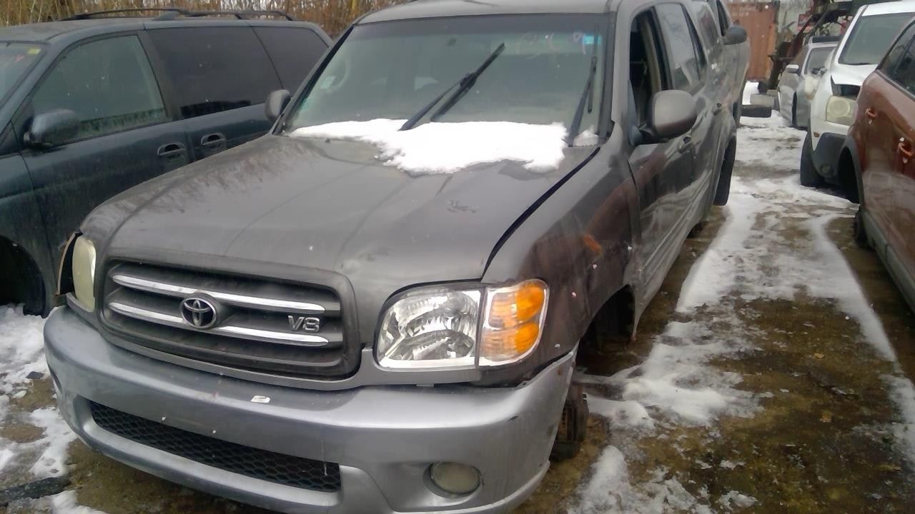 2003 TOYOTA Sequoia