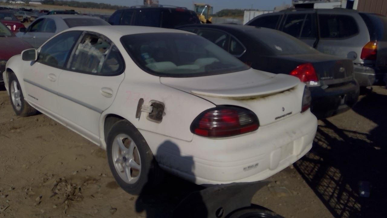 2003 PONTIAC Grand Prix