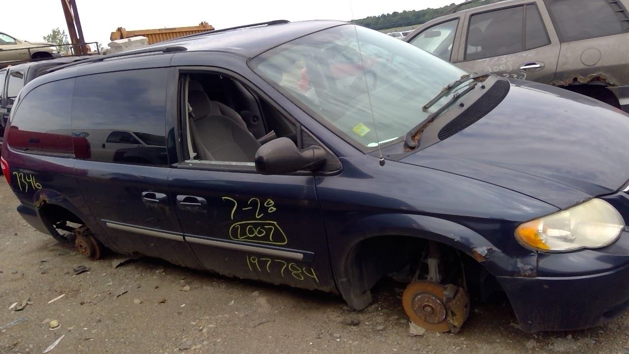 2007 CHRYSLER Town and Country