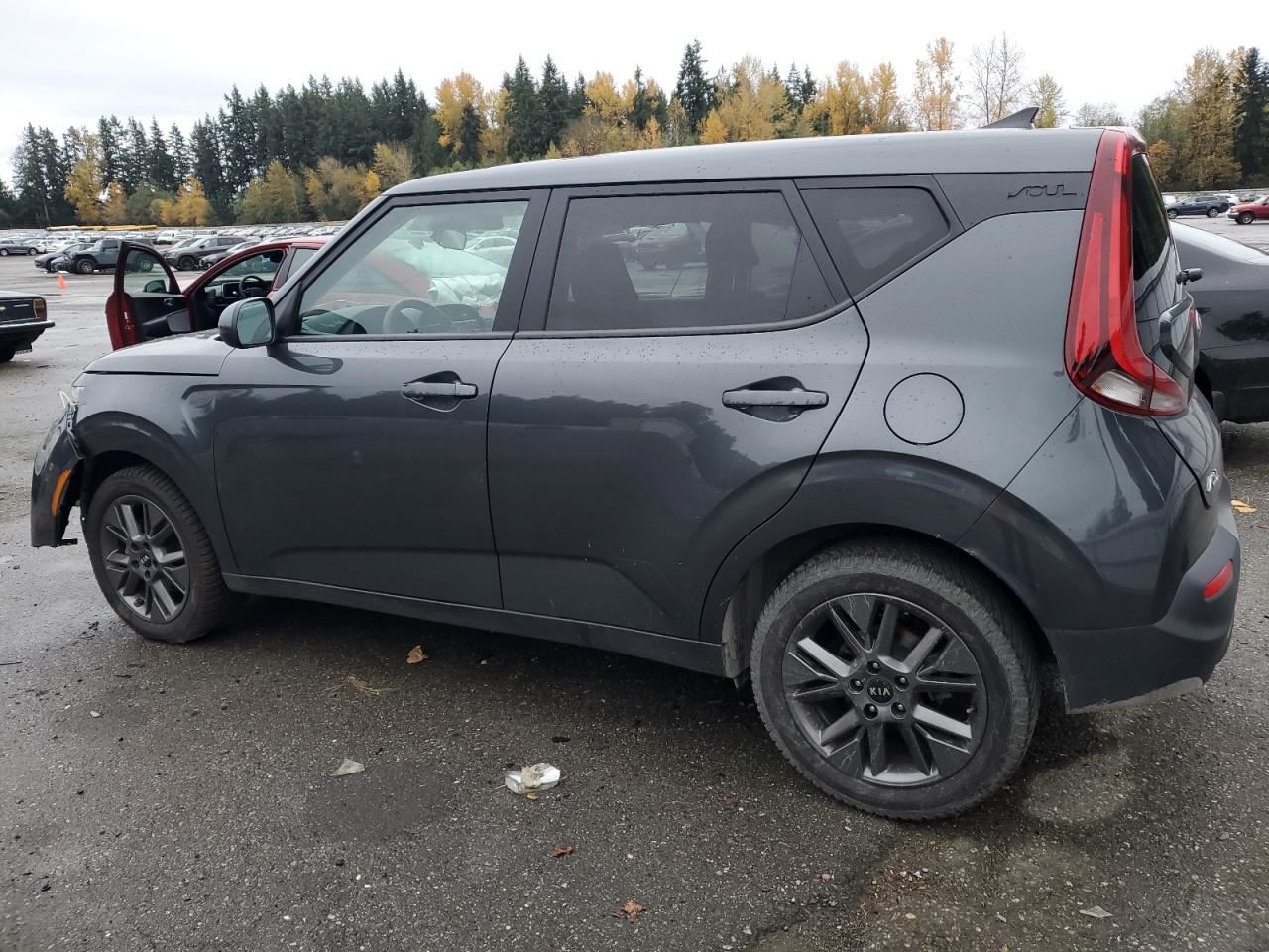 RIGHT FRONT WIPER ARM OEM 2020 KIA SOUL 98321K0000 - Image 2