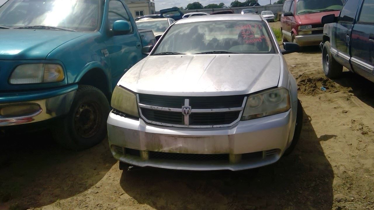2011 DODGE Avenger
