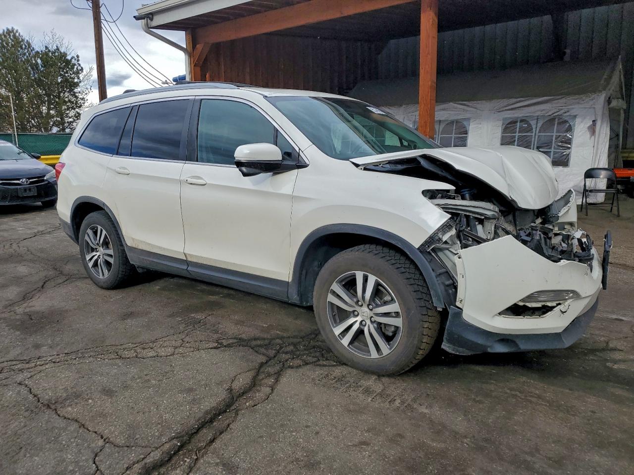 RIGHT BLK HEADREST OEM 2017 HONDA PILOT 81340TG7A41ZB - Image 4