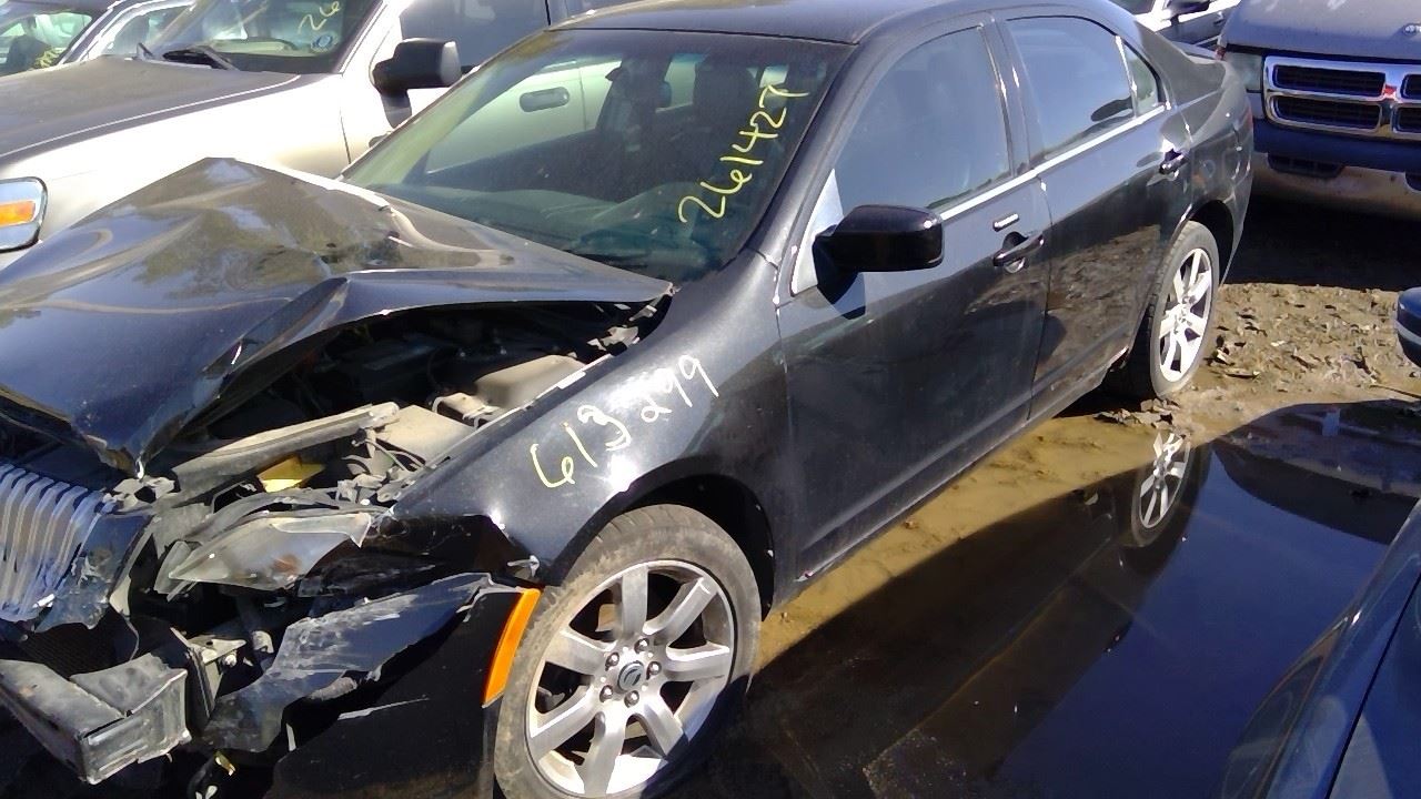 2010 MERCURY Milan