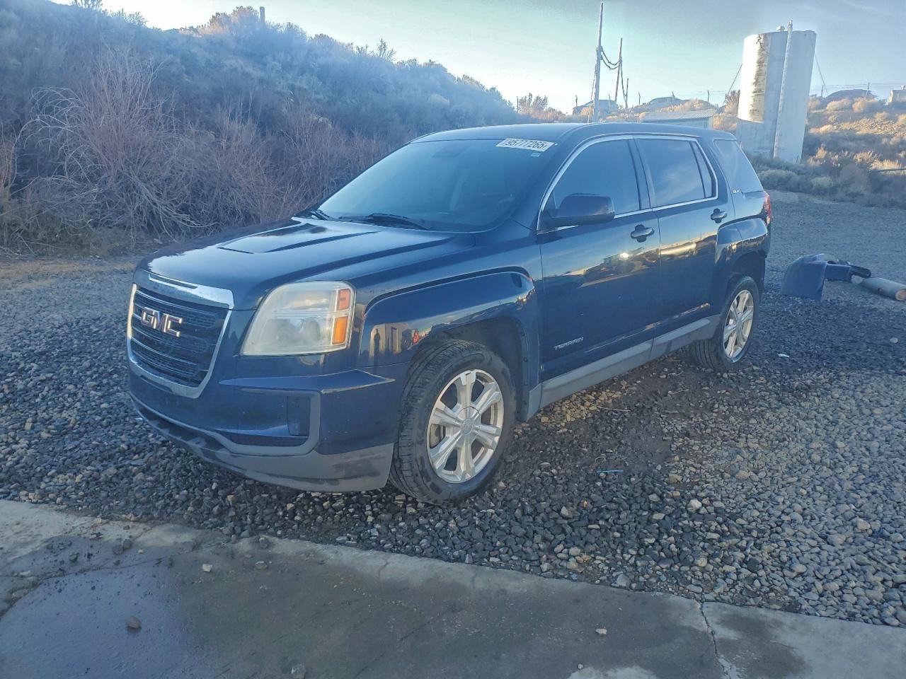 RIGHT FRONT WIPER ARM OEM 2015 GMC TERRAIN 23104650 - Image 1