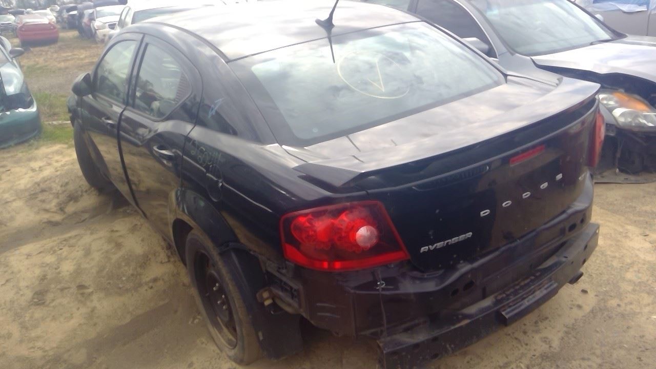 2012 DODGE Avenger
