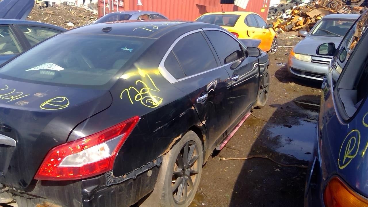 2009 NISSAN Maxima