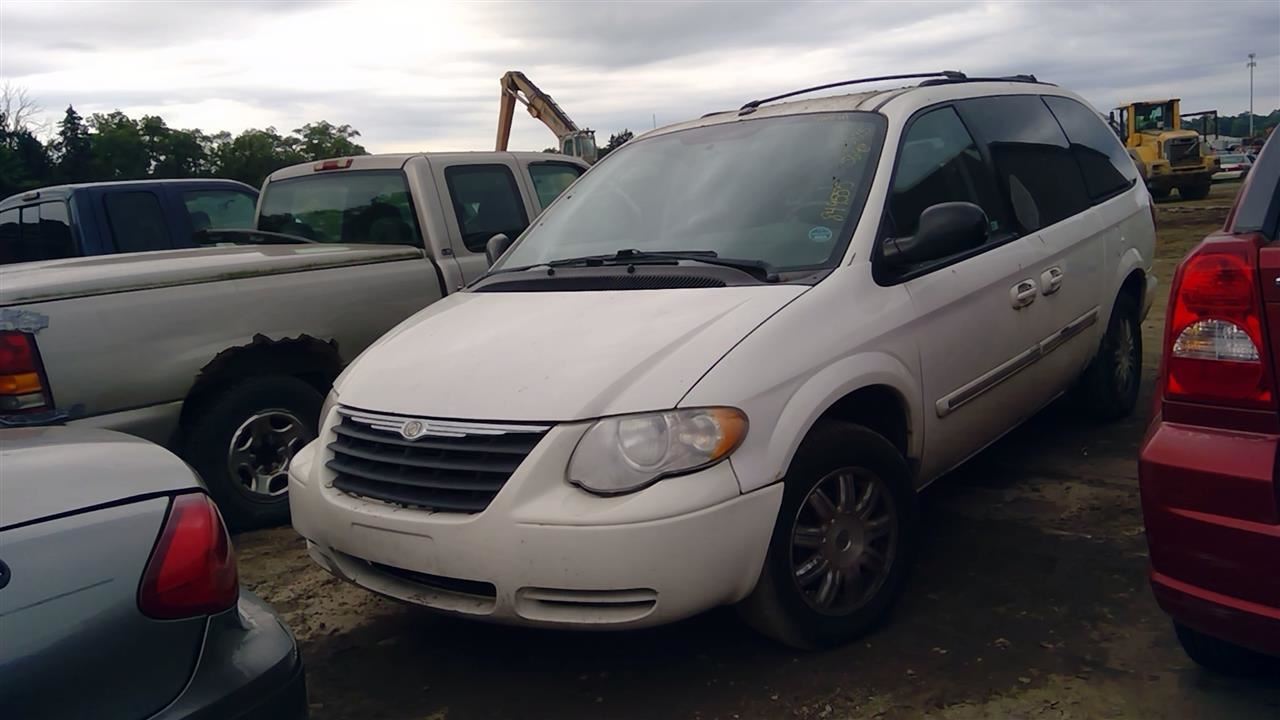 2006 CHRYSLER Town and Country