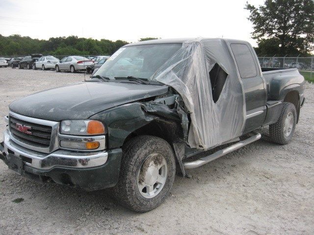 used-auto-parts 2004 gmc-truck sierra-1500-pickup rear-body 190-bumper-assembly--rear 190-01453-step-bumper--sportside part-939723-2638-1