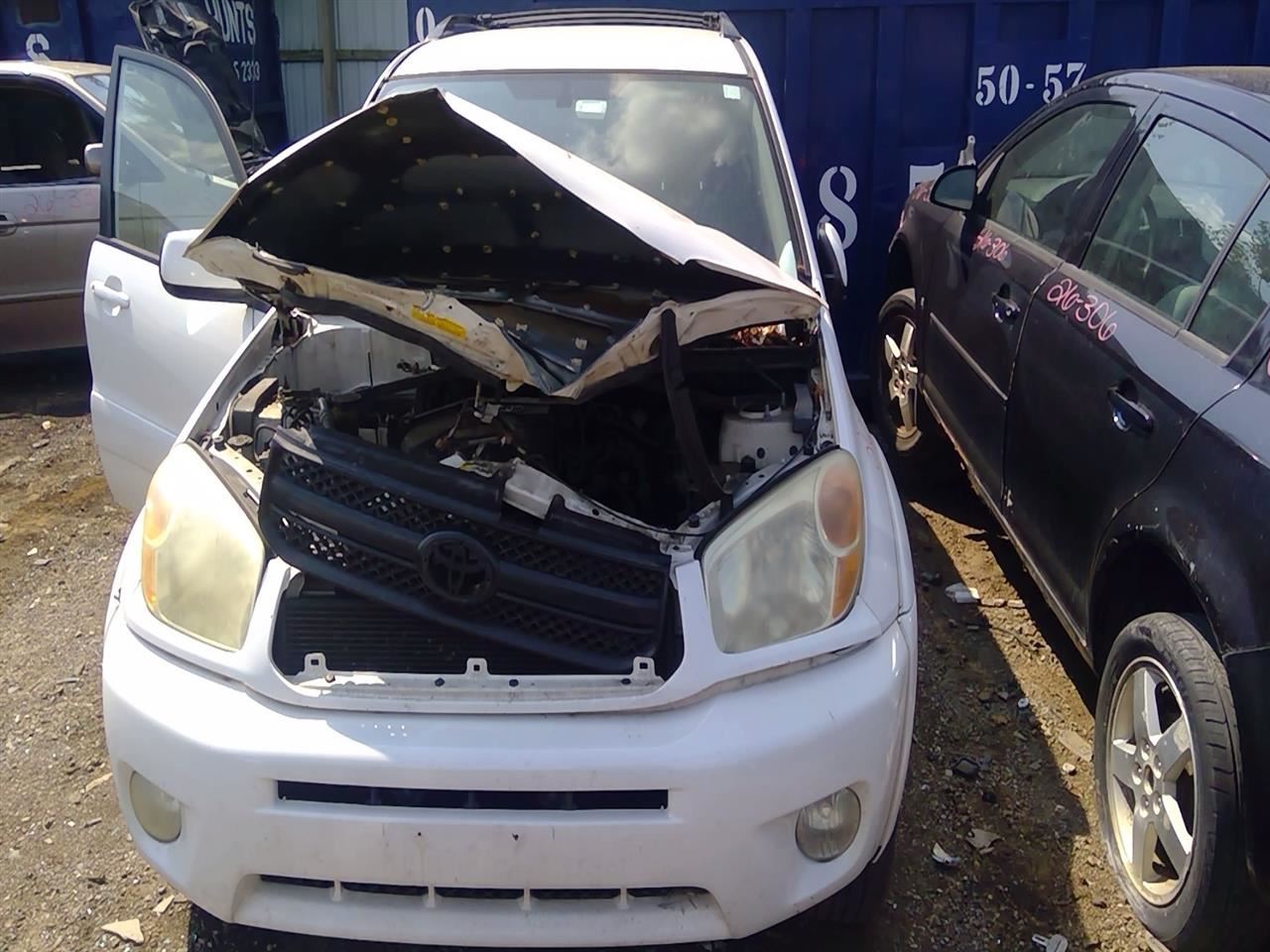 2004 TOYOTA Rav4