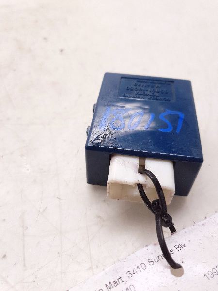 1996 TOYOTA LAND CRUISER SEATBELT SEAT BELT WARNING RELAY MODULE 85991-16050 OEM