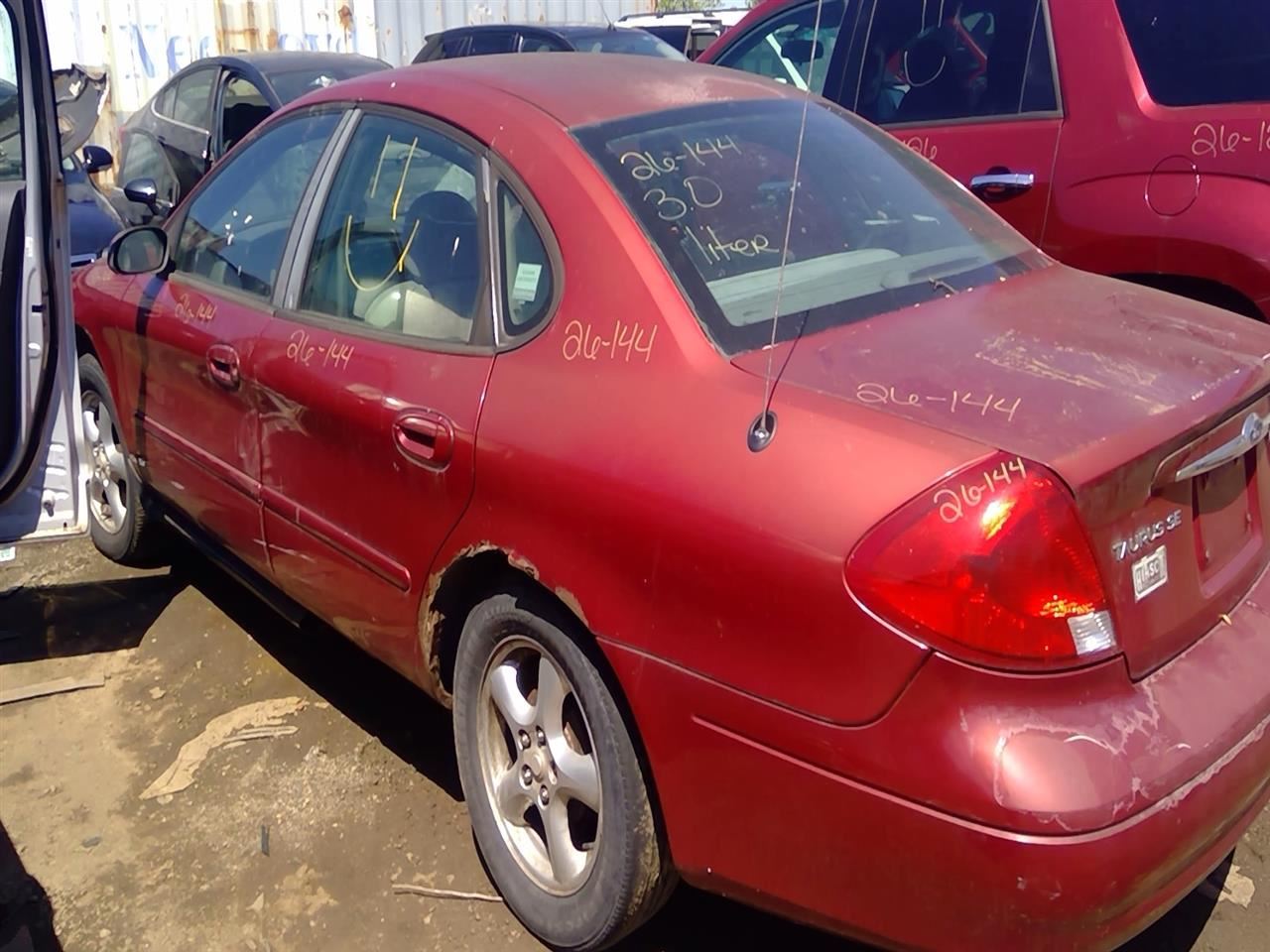 2002 FORD Taurus