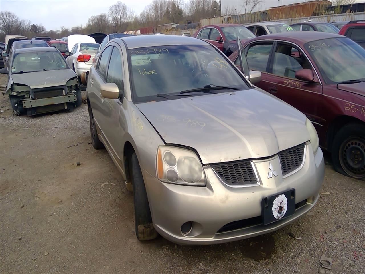 2005 MITSUBISHI Galant