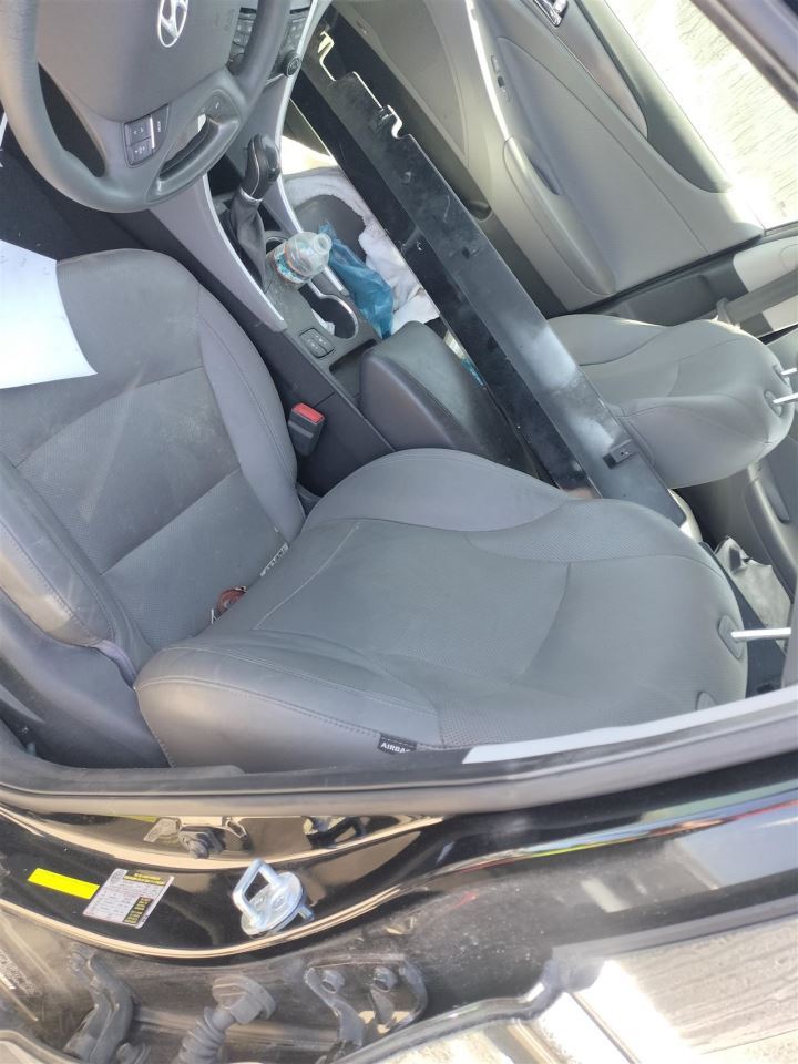 RIGHT GRY FRONT HEADREST OEM 2013 HYUNDAI SONATA - Image 5