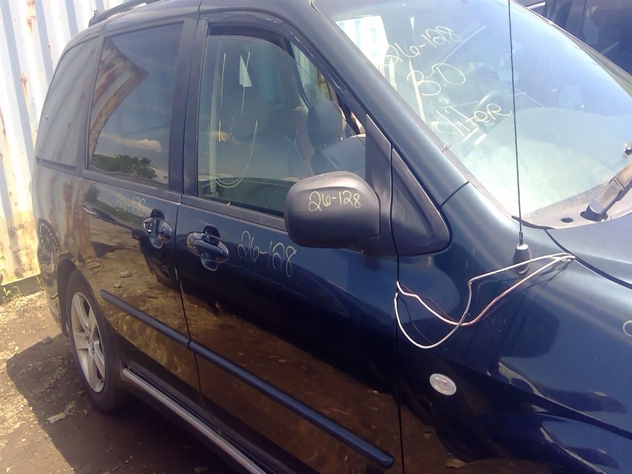 2004 MAZDA Mpv