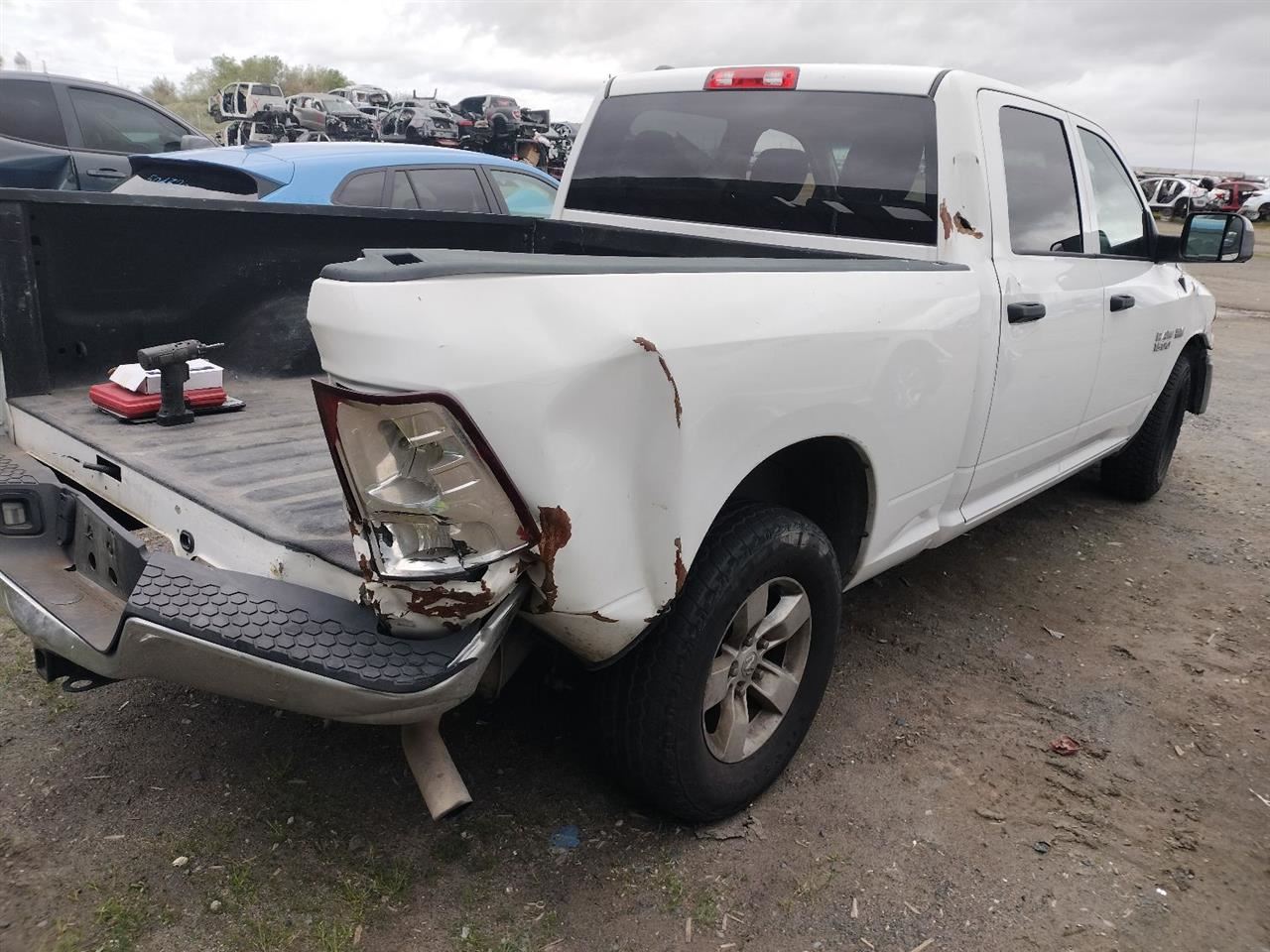 LEFT GRY FRONT HEADREST OEM 2017 DODGE RAM1500 - Image 4