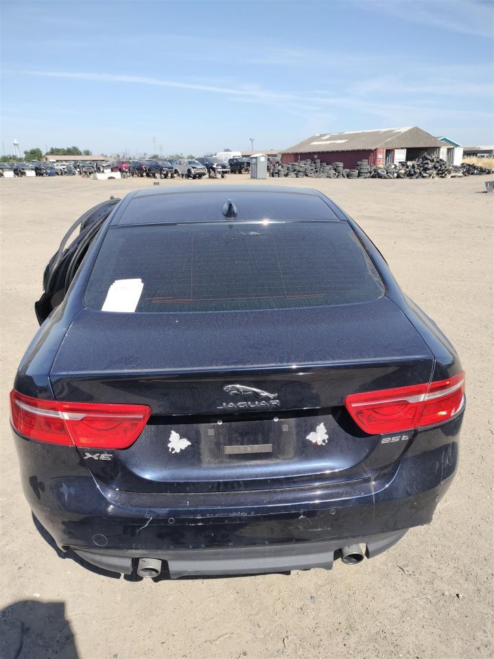 Benzeen DECKLID TAILGATE OEM 17-19 JAGUAR XE - Image 1