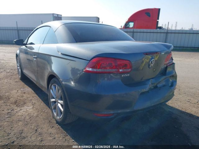 EOS 2007 Front Door Trim Panel 8010828 - Image 3