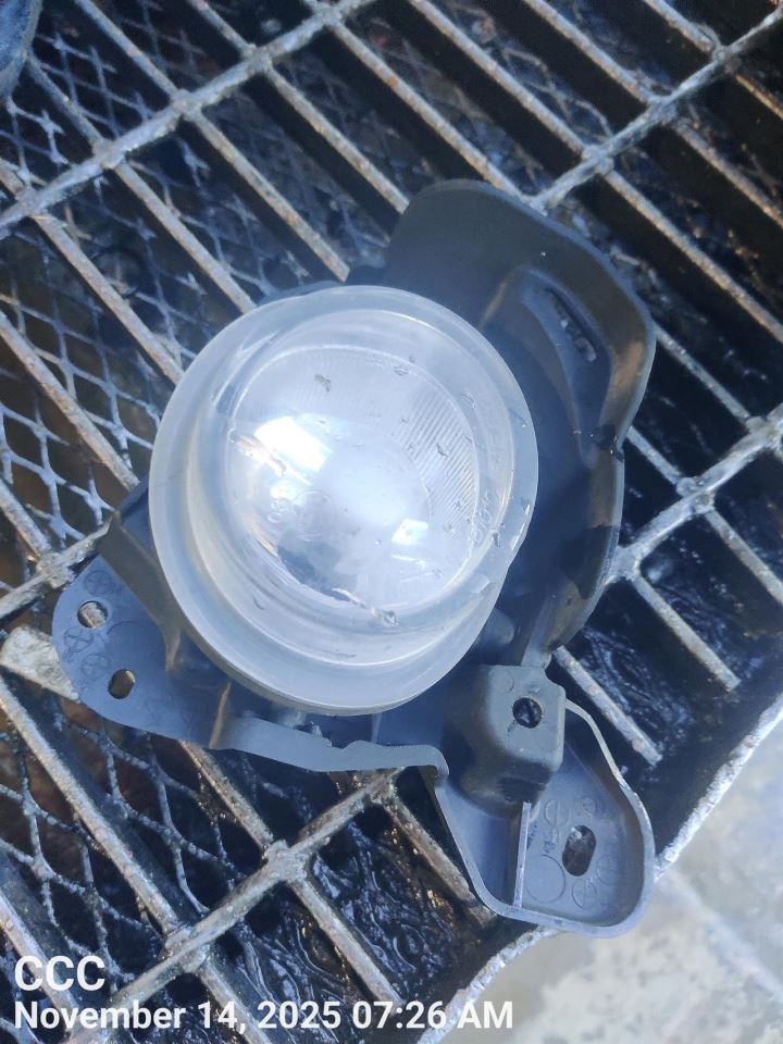 Benzeen Corner/Park Light Fog-driving Bumper Mounted Fits 11-17 MAZDA 6 7843661 - Image 1