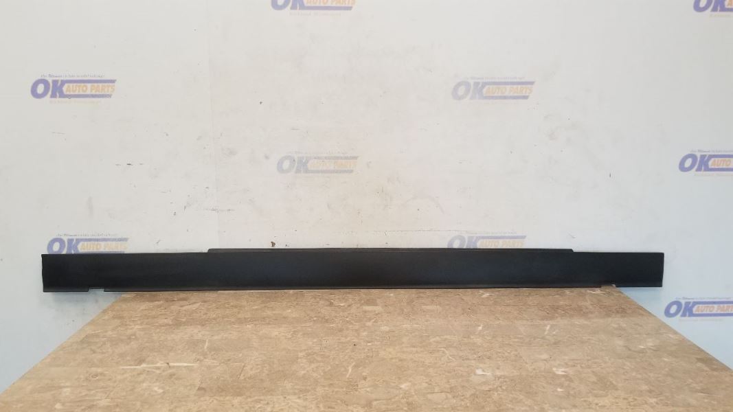 09 DODGE CHALLENGER Rocker Panel Moulding Side Skirt Right Passenger