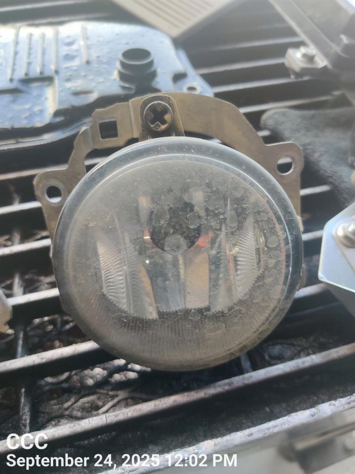 Corner/Park Light Plug-in Hybrid Phev Fog-driving Fits 16-23 OUTLANDER 6526511 - Image 2