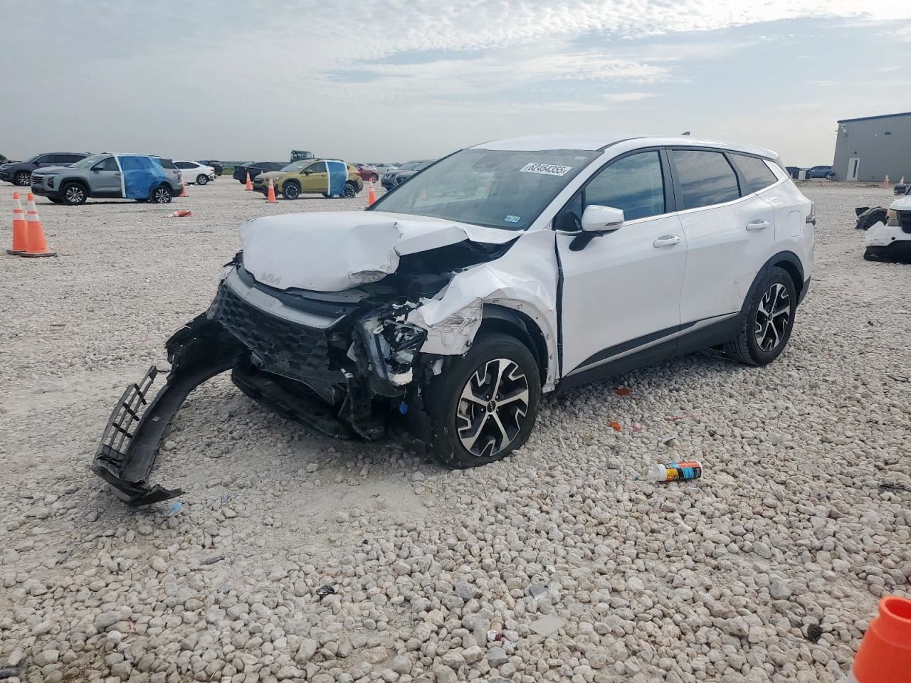 SPORTAGE 2023 Engine Wire Harness 6855198 - Image 3