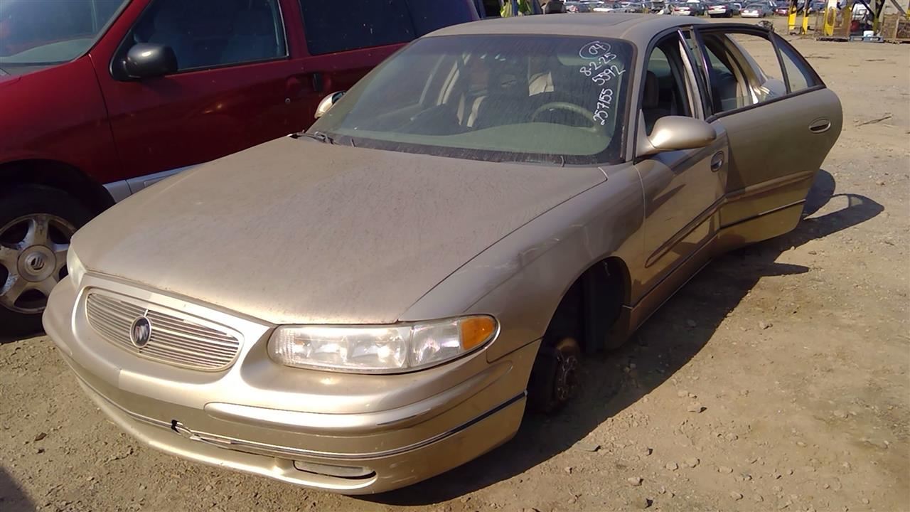 2004 BUICK Regal