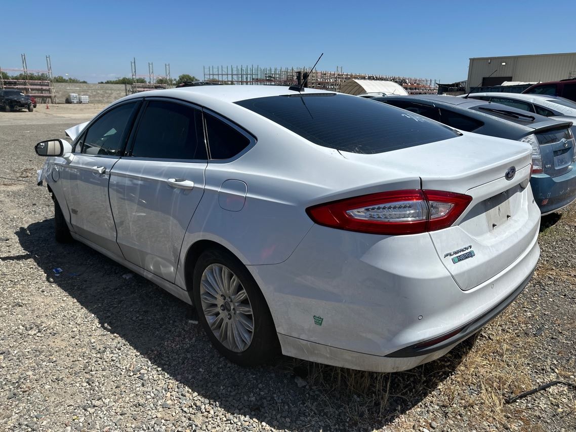 RIGHT TAN REAR HEADREST OEM 2015 FORD FUSION - Image 4