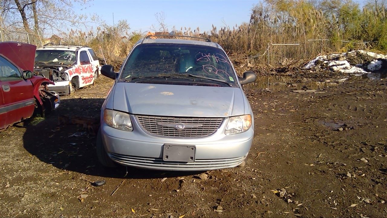 2001 CHRYSLER Town and Country