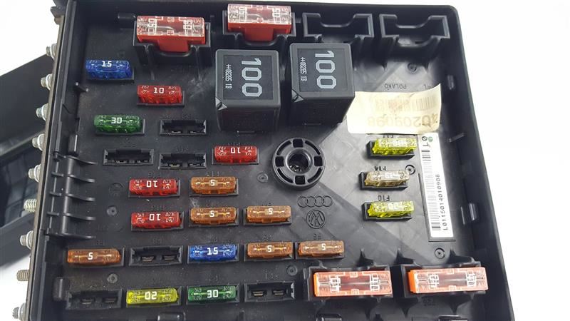 Engine Fuse Box OEM 08 09 10 11 Volkswagen Passat R328282 | eBay