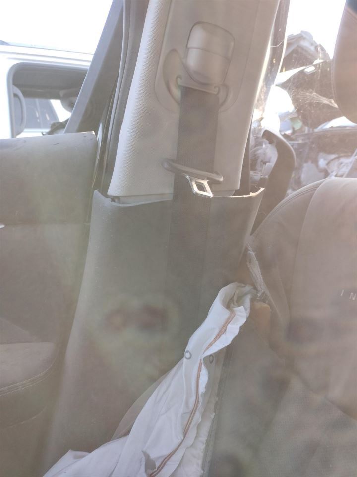 RIGHT FRONT SEAT BELT OEM 14-17 INFINITI Q50 868844HB0A - Image 3