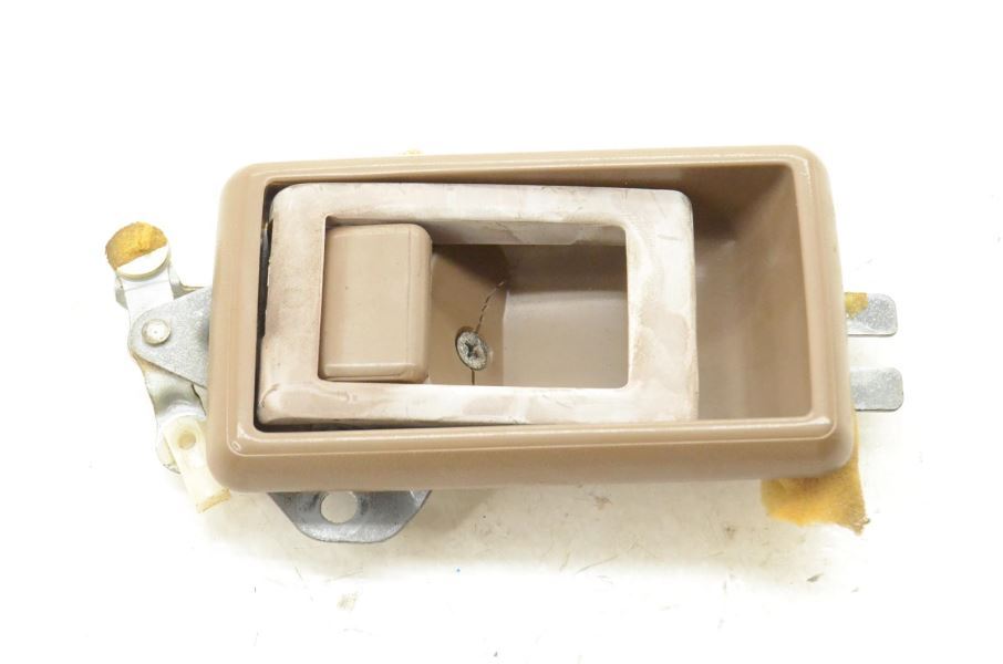 1985-1989 Toyota MR2 AW11 4AGE 1.6L Driver Left Front Interior Door Handle  Tan